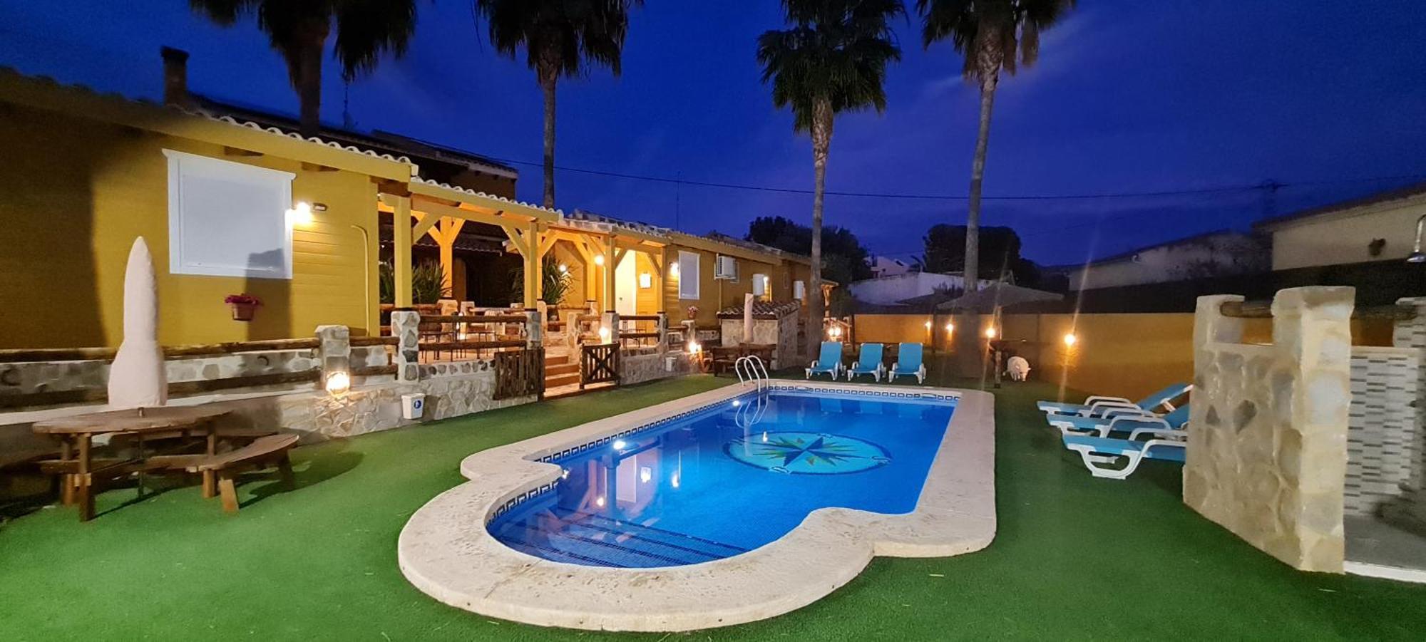 Villa Maribel Бусот Екстериор снимка
